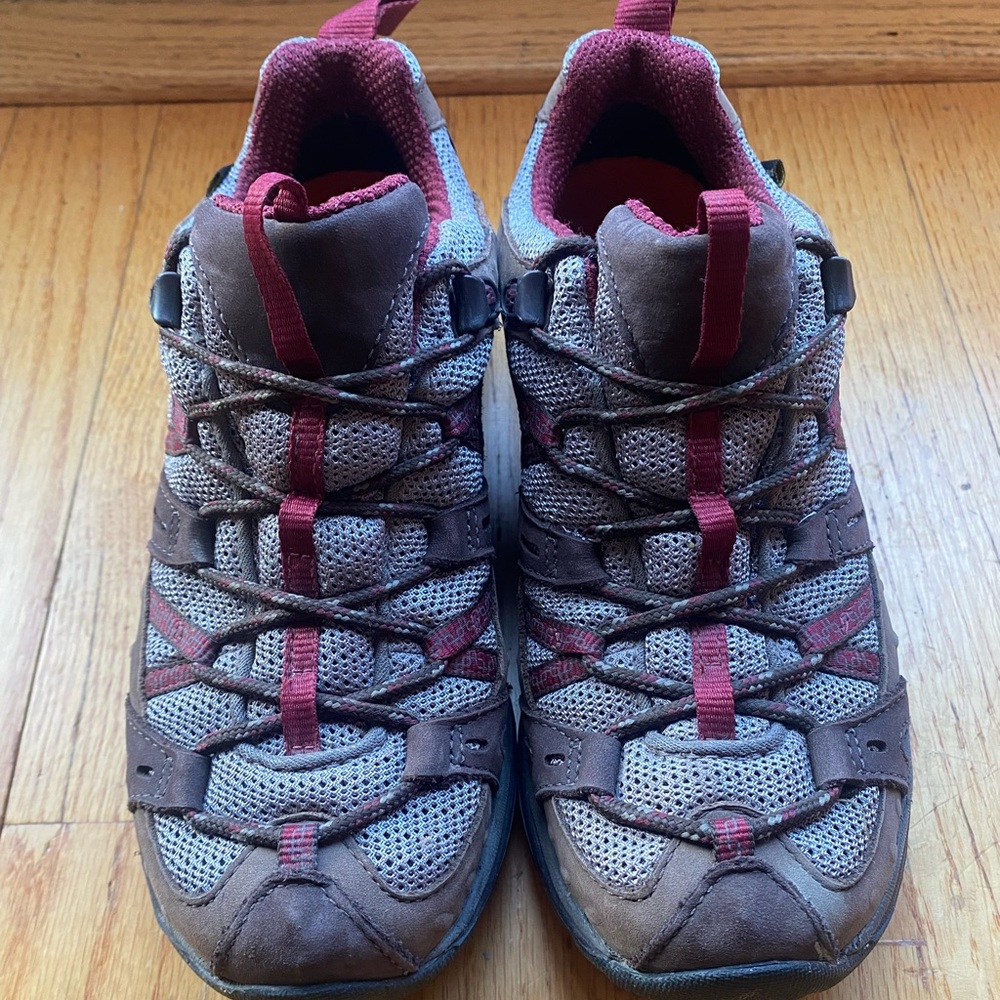 Merrell Hiking Shoe Size 6